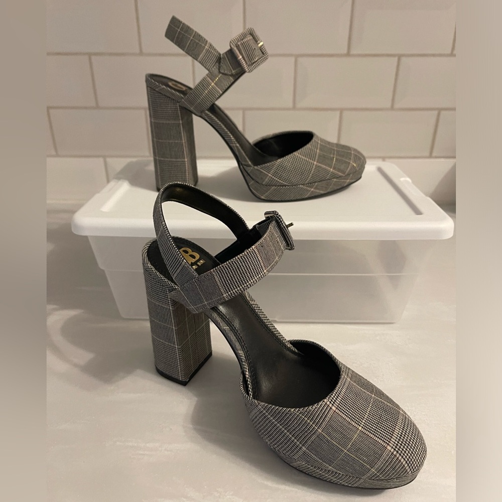 **NEW** Gianni Bini Plaid  Platform Block Heel Size 7.5